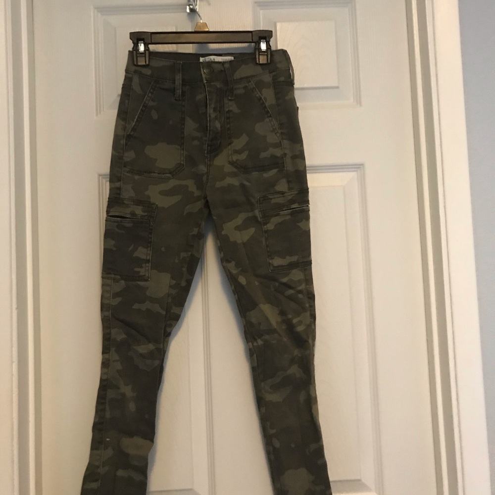 Cargo skinny jeans